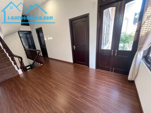 🌺 Bán nhà 3 tầng hẻm Lê Hồng Phong gần Coopmart Nha Trang. - Đường oto 4m - 2
