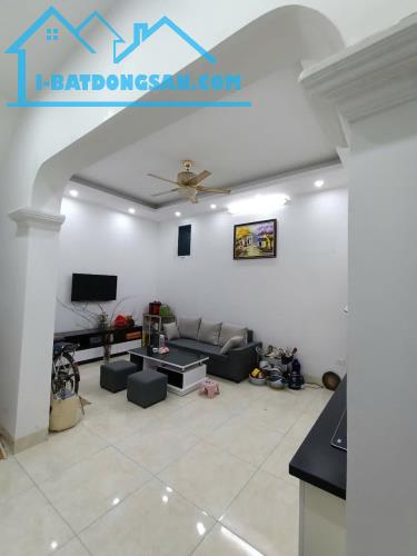 Trần Khát Chân = Hai Bà Trưng - HÀ NỘI - 1