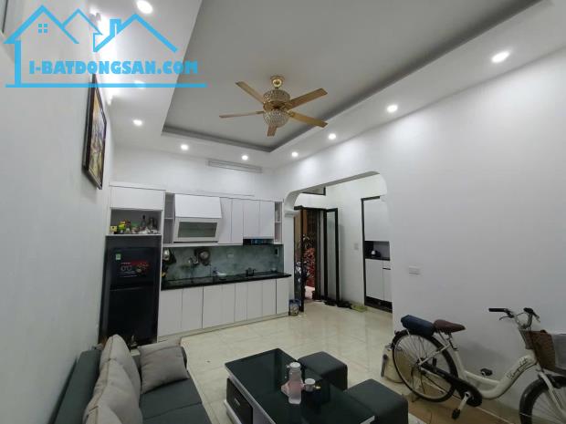Trần Khát Chân = Hai Bà Trưng - HÀ NỘI - 3