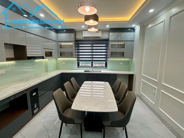 AN DƯƠNG VƯƠNG - TÂY HỒ - MẶT NGÕ THÔNG - Ô TÔ NGỦ TRONG NHÀ – THANG MÁY – VIEW SÔNG HỒNG - 2