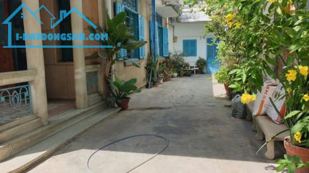 Bán nhà Biệt thự Vườn Cô Giang - gần Phố Tây Bùi Viện, 14.8x22.5m, 2 tầng, 1 đời chủ, 115