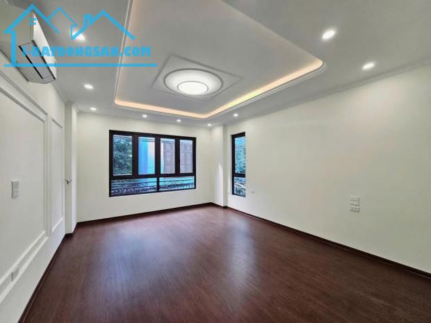 BÁN NHÀ HAI BÀ TRƯNG 30M2 - 6 TẦNG -MT 5.3M -GIÁ CHỈ HƠN 6 TỶ -DÒNG TIỀN 25TR/ THÁNG - 2