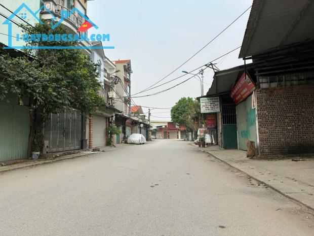 🏡💥 MỞ BÁN EM HOA HẬU TRỤC KINH DOANH BUÔN BÁN   🌈Dt : 55m  💸💰 Giá : 2tỷ xx 👉 Vị trí - 1