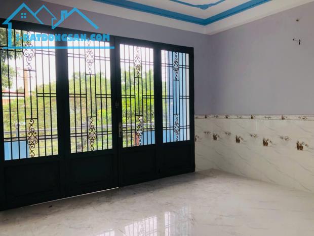 Siêu Phẩm mặt tiền đường số 1A khu dân cư Vĩnh Lộc 90m2,3 Tầng 8 tỷ 2 - 3