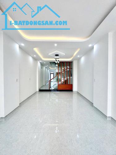Bán Nhà 1 Trệt 3 Lầu mặt tiền đường N2 thuộc Khu Dân Cư D2D cách đường Võ Thị Sáu vào 300M - 2