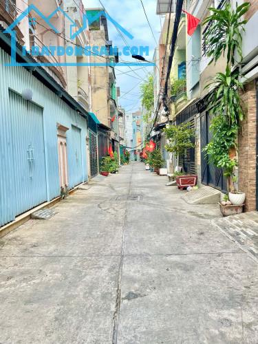 🏡 Bán Nhà 2MT Hẻm 6m Tân Hương, Quận Tân Phú - 4x15m, 1 Lầu Đúc BTCT Giá 5.8 Tỷ - 2