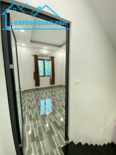 BÁN NHÀ 3 TẦNG - 55M² - NGỌC HỒI, THANH TRÌ – GIÁ 5.5 TỶ - 2