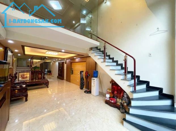 Bán nhà, Thư Trung 2, Văn Cao, Đằng Lâm, Hải An, Hải Phòng. 4 tầng, 90m2, 7,2 tỷ. Ngang 4,