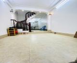 Bán Nhà Ngay Phố Vương Thừa Vũ 29,25m2 4 Tầng Gần Phố Giá Chỉ 5 Tỷ