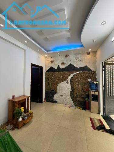 Bán nhà ngay Aeon Mall Tân Phú, ngang 4.5, sát mặt tiền, 2 tầng đúc BTCT, giá chỉ 4 tỷ - 3