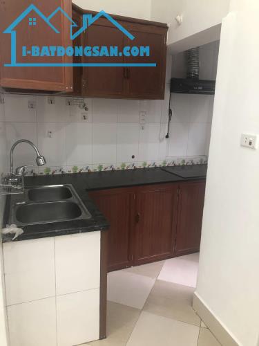 Cho thuê nhà lô góc chính chủ 4 tầng 1 tum, full nội thất, cách mặt đường Quan Nhân 40m - 3