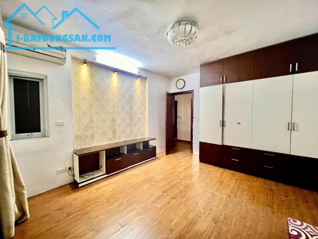 Bán Nhà Đẹp Ngõ Thông - Gần Ô Tô - Đường Thụy Khuê, Tây Hồ, Hà Nội . 83m2  giá 15.5 Tỷ - 1