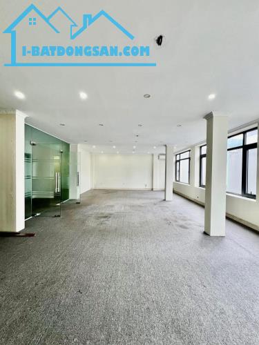 TÒA VP:VĂN LA -HÀ ĐÔNG. +DT:100M2 X 7T X 10M.MT +