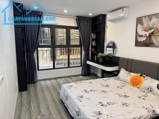 BÁN GẤP LÊ TRỌNG TẤN, THANH XUÂN ,5 TẦNG ,35M,OTO SÁT NHÀ,SỔ ĐỎ VUÔNG ĐẸP,NHỈNH 6TY - 1