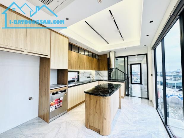 Siêu phẩm 8 tầng phố Vũ Xuân Thiều, thang máy, full nội thất, ô tô tránh 60m, nhỉnh 13 tỷ - 4
