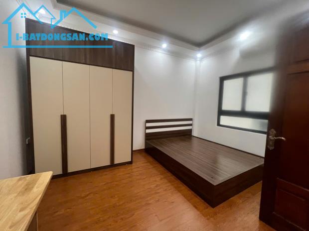 Siêu phẩm Hồng Tiến, 5 tầng, 35m2 ngõ thông ô tô, đủ nội thất, giá 6 tỷ hơn - 3