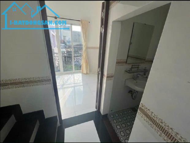 Khu Bắc Hải gần CV Lê Thị Riêng 1 căn ra mặt tiền - ngang 4,5m ô tô đỗ cửa Chỉ hơn 4T