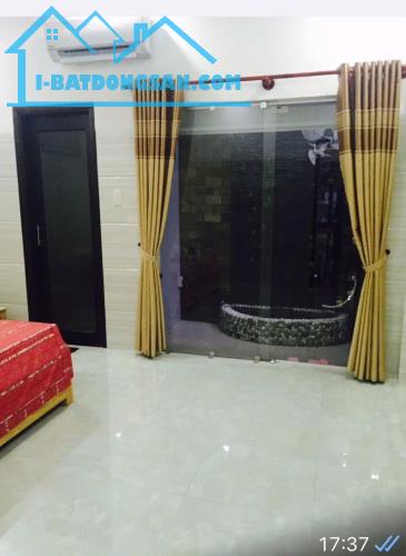 BÁN NHÀ MẶT PHỐ ĐÀO DUY TỪ - HỘI AN.