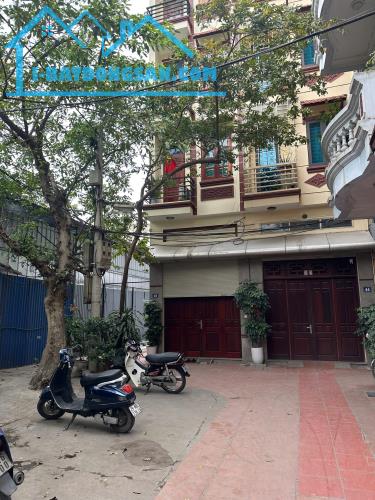 Nhà Đẹp Kim Giang - Ô Tô Đậu Cạnh Nhà, Thiết Kế Hiện Đại - 5 Tầng Mới Kong