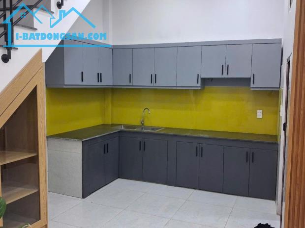 MẶT TIỀN KINH DOANH GIÁP NGÃ TƯ BỐN XÃ, 44M2, 2 TẦNG GIÁ NHỈNH 4 TỶ - 3