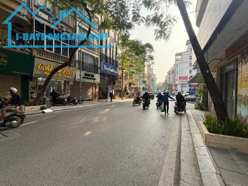 NHÀ ĐẸP THUỴ KHUÊ Ở LUÔN, CÁCH 1 NHÀ RA MẶT PHỐ, MẶT TIỀN RỘNG, NGÕ NÔNG , HIẾM 10M RA PHỐ