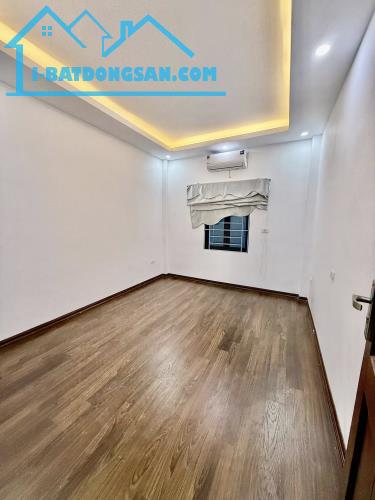 Bán nhà đẹp ngõ 298 Ngọc Hồi, gần phố, 48m, 4 tầng, 3 thoáng, giá rẻ hơn 5 tỷ rưỡi - 3