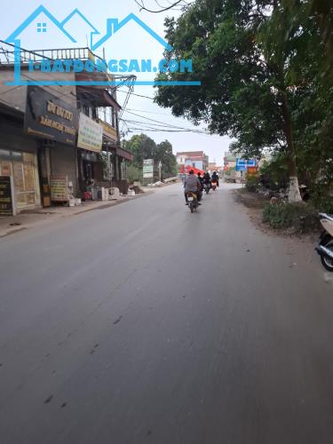ĐẤT VUÔNG VẮN, NGHĨA TRỤ VĂN GIANG HƯNG YÊN, GẦN KỀ VINHOMES 3 - 160M2-CHỈ HƠN 7 tỷ - 2