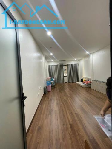 NHÀ ĐẸP VIP QUẬN BA ĐÌNH - 6 TẦNG THANG MÁY - Ở NGAY - TRUNG TÂM THỦ ĐÔ    DT 45M ,x 6T MT - 2