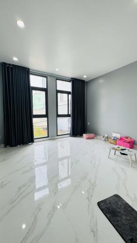 Nhà mới 100% - Quận 10 - Hẻm ôtô 7 chổ - Gần mặt tiền - Không Quy Hoạch - 4 tầng - Chỉ 12 - 3