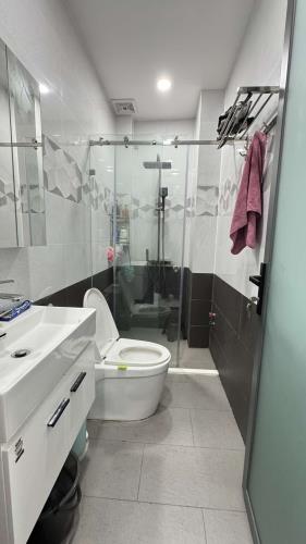 Nhà mới 100% - Quận 10 - Hẻm ôtô 7 chổ - Gần mặt tiền - Không Quy Hoạch - 4 tầng - Chỉ 12