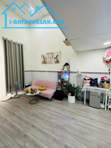 NHÀ ĐẸP GIÁ TỐT - HẺM NHỰA 5M - NGUYỄN CỬU ĐÀM - TÂN PHÚ – CHỈ 4.78 TỶ KHÔNG CÓ CĂN THỨ 2.