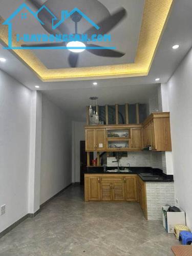Bán Nhà Ngọc Thuỵ Dân Dây 35m2 5 Tầng, Phân Lô, Ô Tô Đỗ Cửa, 2 Thoáng - Giá Hiếm 7.x Tỷ - 2