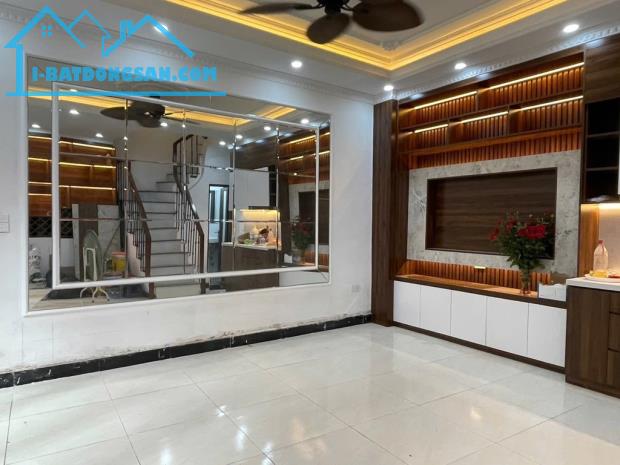 🏡 BÁN NHÀ THỤY KHUÊ – KINH DOANH NHỎ - KHU VỰC SẦM UẤT- 36M², 4 TẦNG, MẶT TIỀN 6M. - 5
