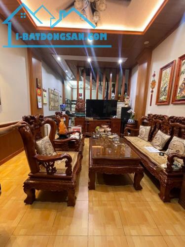 LÔ GÓC 55M 10 TỶ - DÂN XÂY, ĐẸP, CHẮC, VƯỢNG KHÍ - TRƯỚC NHÀ RỘNG - 20M RA MẶT PHỐ
