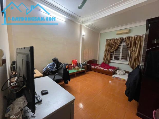 LÔ GÓC 55M 10 TỶ - DÂN XÂY, ĐẸP, CHẮC, VƯỢNG KHÍ - TRƯỚC NHÀ RỘNG - 20M RA MẶT PHỐ - 4