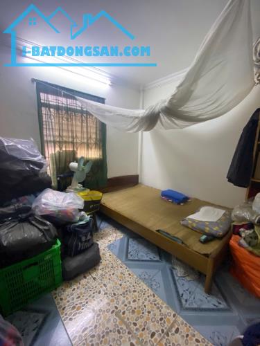 Bán nhà 4T x 40m ngõ 298 Ngọc Lâm, oto tránh, 1 bước ra mặt phố chỉ nhỉnh 7t. LH - 2