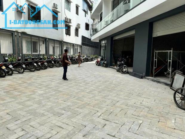 BIỆT THỰ SONG LẬP LÔ GÓC,HUỲNH THÚC KHÁNG,NGUYÊN HỒNG,75M2, MẶT TIỀN 6M, 41 TỶ - 2