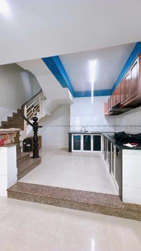 Nhà hẻm xe hơi thông- ngang 4m - nở hậu - Giá 6,3 tỷ - 2