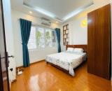 BÁN TÒA NHÀ CCMN HOÀNG HOA THÁM, BA ĐÌNH, 6 TẦNG THANG MÁY, 13 PHÒNG, DT 840 TR 1 NĂM.