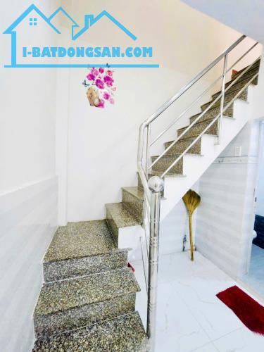 HẺM BA GÁC - LÊ ĐÌNH CẨN - BÌNH TÂN - 2 TẦNG - NHỈNH 2 TỶ.
