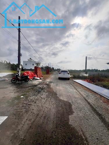 Bán gấp Biệt Thự Vườn Cách Biển 500M Giá chỉ 3ty100 - 3