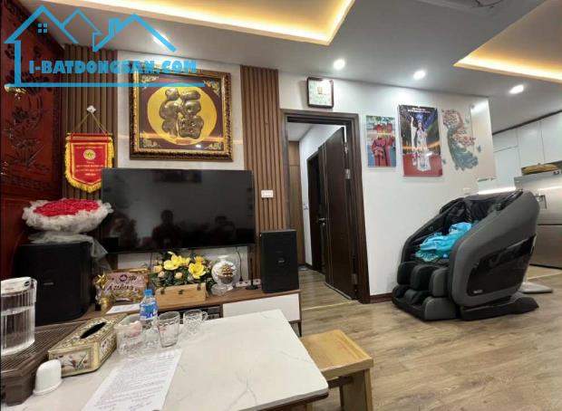 HIẾM_CHUNG CƯ TRẦN BÌNH_3 NGỦ_86m2_GÓC_GIÁ: 6 TỶ HƠN