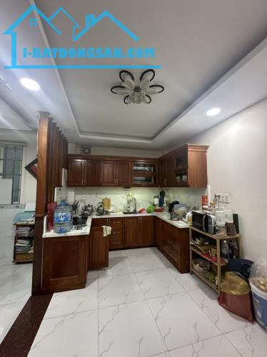BÁN NHÀ PHÚ NHUẬN HXH 70M2 4 TẦNG NGANG 6.8M 4 PN SÁT MT NGỢP BANK GẤP BÁN CÔ GIANG 9.6 TỶ - 2
