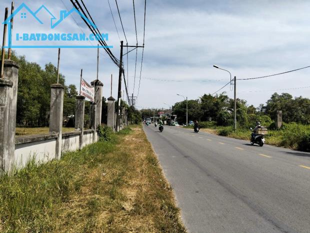 MT đường Hồ Văn Tắng gần ngã tư Tân Quy DT 5338m2 full thổ cư