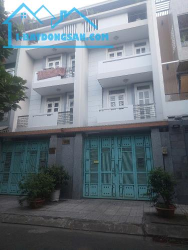 - Nhà mặt tiền kinh doanh,Bình Trưng Tây, cạnh chợ chiều, gia 11.5 ty nhanh tay liiên hệ - 1