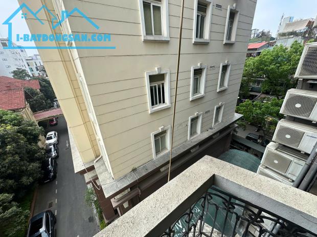 Cho thuê nguyên căn 5 tầng 4pn khép kín và sân rộng Trần Quốc Toản - 4