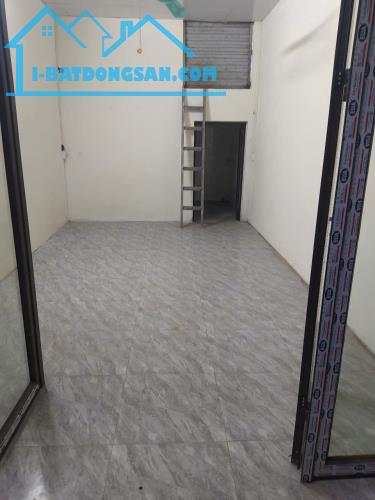 BÁN NHÀ CẤP 4 MẶT PHỐ VĂN TRÌ - BẮC TỪ LIÊM– KINH DOANH TỐT – DT: 68M, GIÁ  CHỈ 3 TỶ - 2