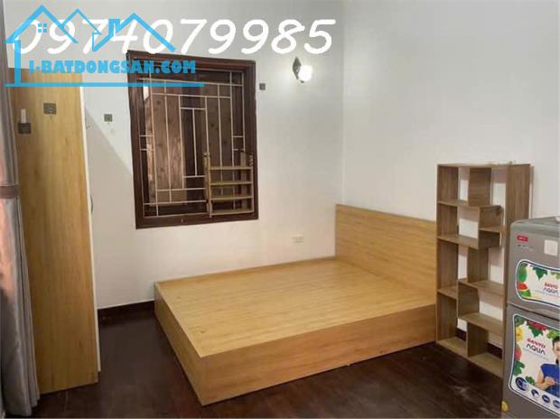 CẦN PASS PHÒNG TẠI TÂY HỒ, HÀ NỘI - Địa chỉ: ngõ 310 đường Nghi Tàm,Yên Phụ, Tây Hồ, Hà - 2