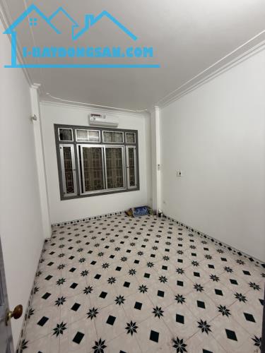 Bán nhà hai mặt ngõ, dòng tiền ổn đinh hàng tháng - 3
