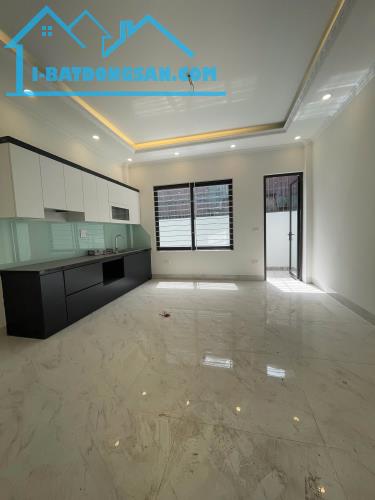 Bán nhà Phúc Lợi - Long Biên. Gần chợ, Gara ô tô, Thang Máy. 90m x 5T. Lh 0965858116 - 2